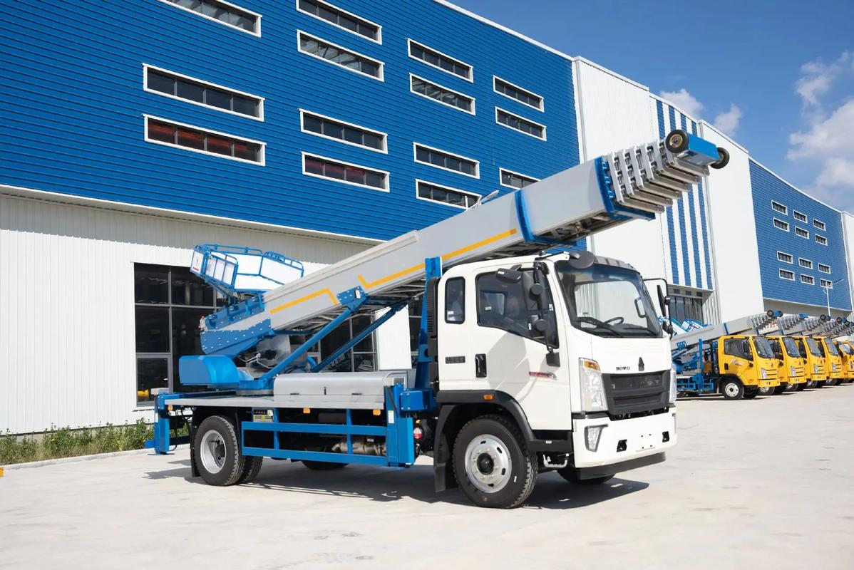 元门乡出租云梯车高空作业车 建筑垃圾搬运